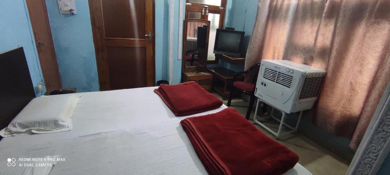 Hotel Avadh Balrampur Exterior photo